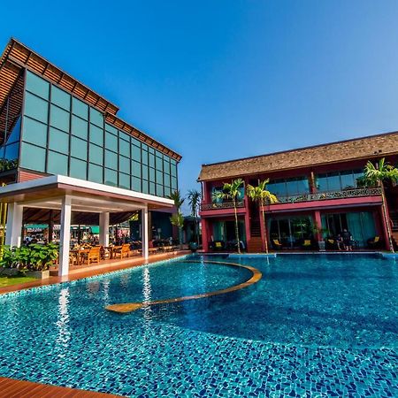 Mai Morn Resort Sha Plus Phuket Екстериор снимка