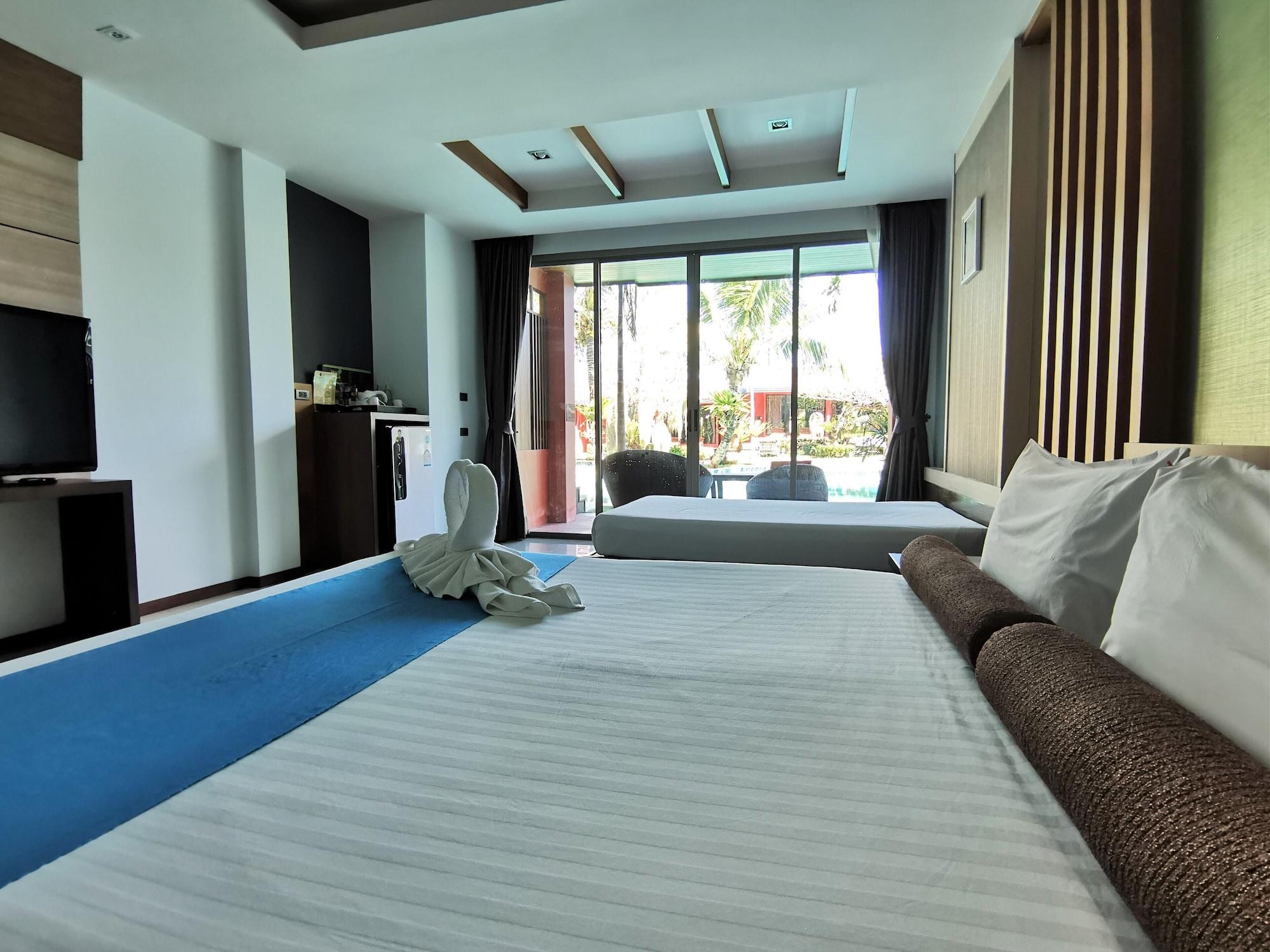 Mai Morn Resort Sha Plus Phuket Екстериор снимка